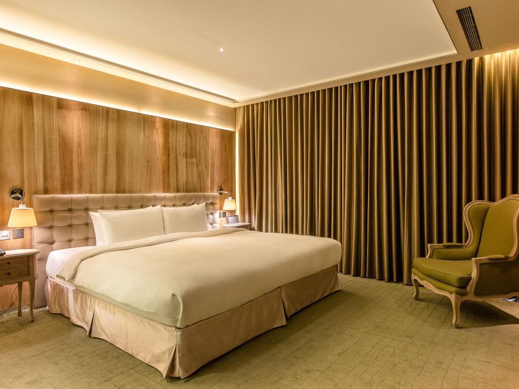 Inhouse Boutique Hotel Taipei Exterior photo